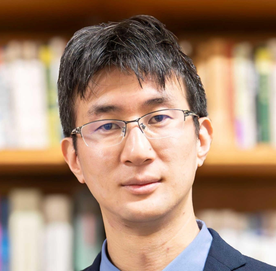 山田　雅俊  准教授